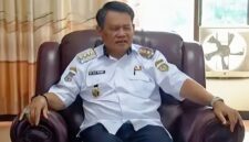 Bupati Seruyan, Ahmad Selanorwanda :
