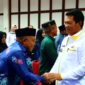 Bupati Seruyan, Ahmad Selanorwanda, melepas keberangkatan rombongan jemaah calon haji Kabupaten Seruyan tahun 1447 H/2026 di Aula Kantor Bupati Seruyan pada Rabu (29/04/2026). Foto: Dok Diskominfosandi Seruyan 