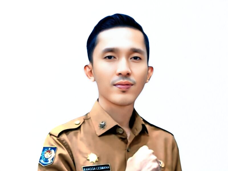Plt. Kepala Dinas Kominfosantik Kalteng, Rangga Lesmana, mengungkap data yang mengejutkan sekaligus membanggakan. Jika pada tahap pertama KHBS telah sukses memayungi 120.000 jiwa, kini di tahap kedua, gelombang pengajuan baru meledak hingga menyentuh angka puluhan ribu. (FOTO: IST)